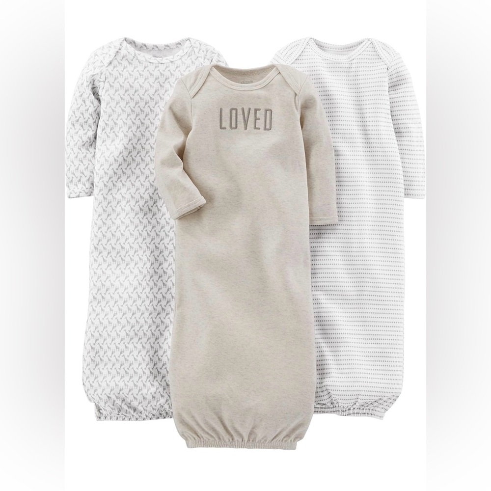 3 pack of Carter’s unisex long sleeve nightgowns 0-3 months